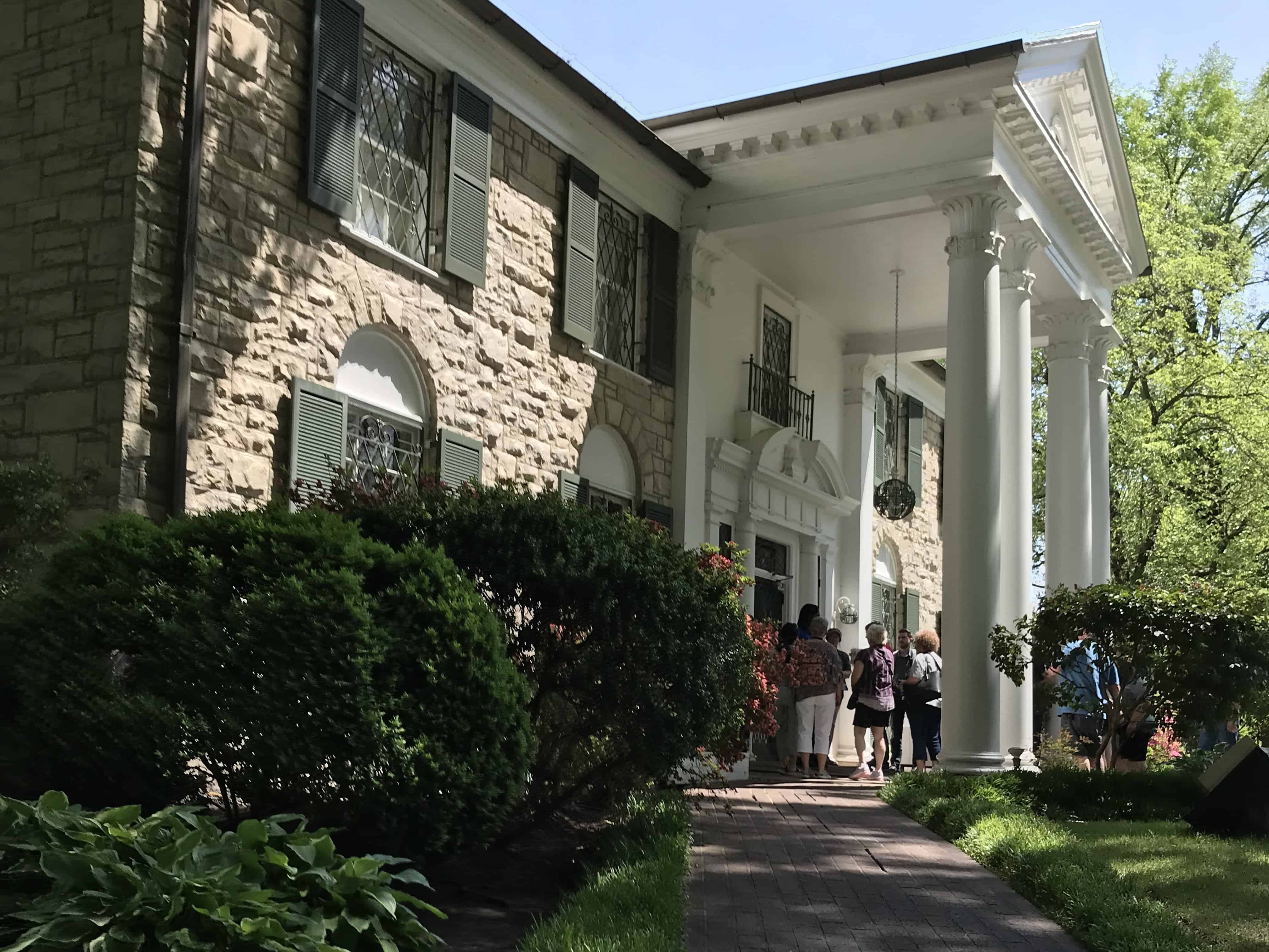 a rampway to the left of the stairs allows wheelchair users to enter Graceland